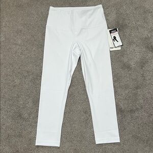 NWT 90 Degrees White Crop Capri Length Leggings size small